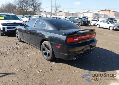 2014 Dodge Charger Sxt from USA, damaged, VIN 2C3CDXHG9EH135030